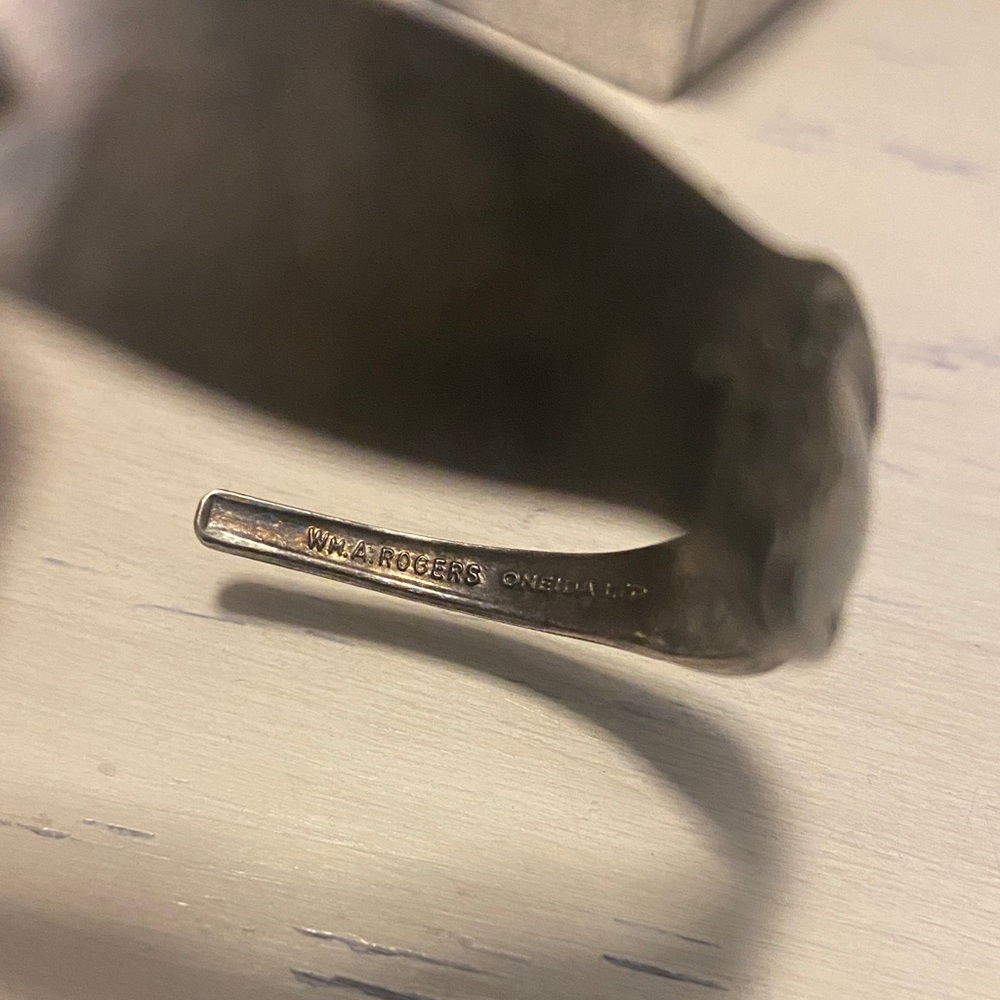 Silver Spoon Bangle - Picture 4 of 8